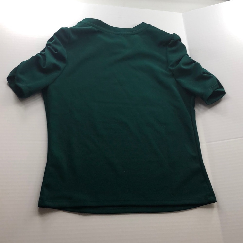 Top - Picture 2 of 5